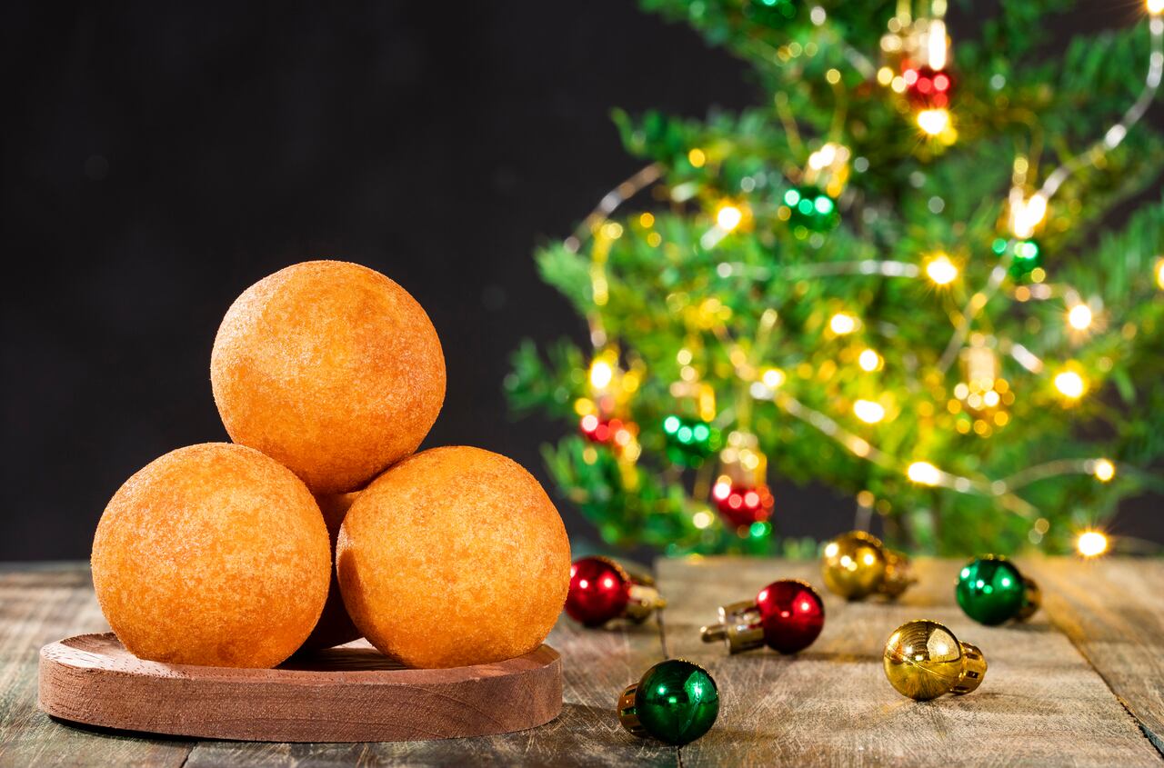 Colombian buñuelos, cheese balls and corn flour