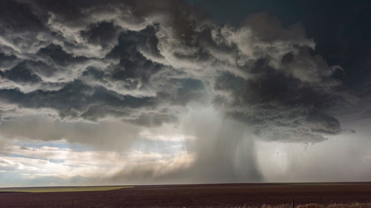 Se calcula que más de la mitad de la población de Estados Unidos podría experimentar los efectos de esta tormenta, incluyendo a los residentes de Carolina del Norte.