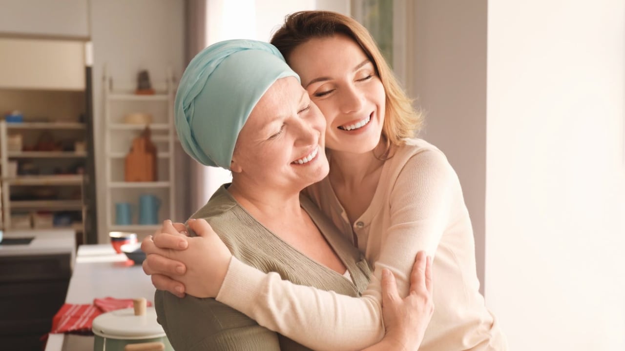 El acuerdo busca ampliar la capacidad de atención de los pacientes con cáncer, modernizar los servicios ambulatorios del INC y mejorar los procesos de detección temprana.