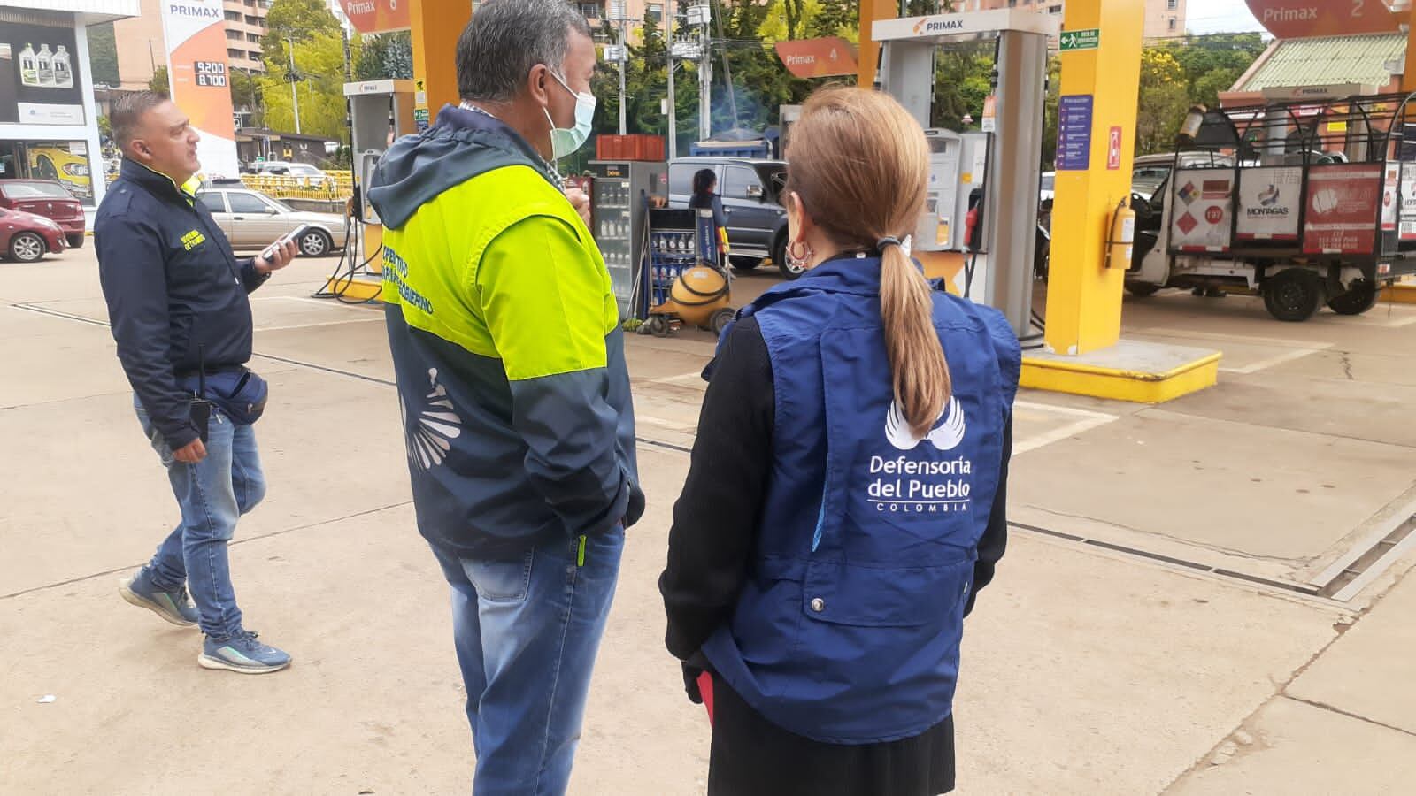 La solución planteada por el Instituto Nacional de Vías (Invías) para rehabilitar el paso por la vía Panamericana, que consiste en construir una variante de 1,8 kilómetros con un puente de 80 metros, tardaría, como mínimo, tres meses en llegar.