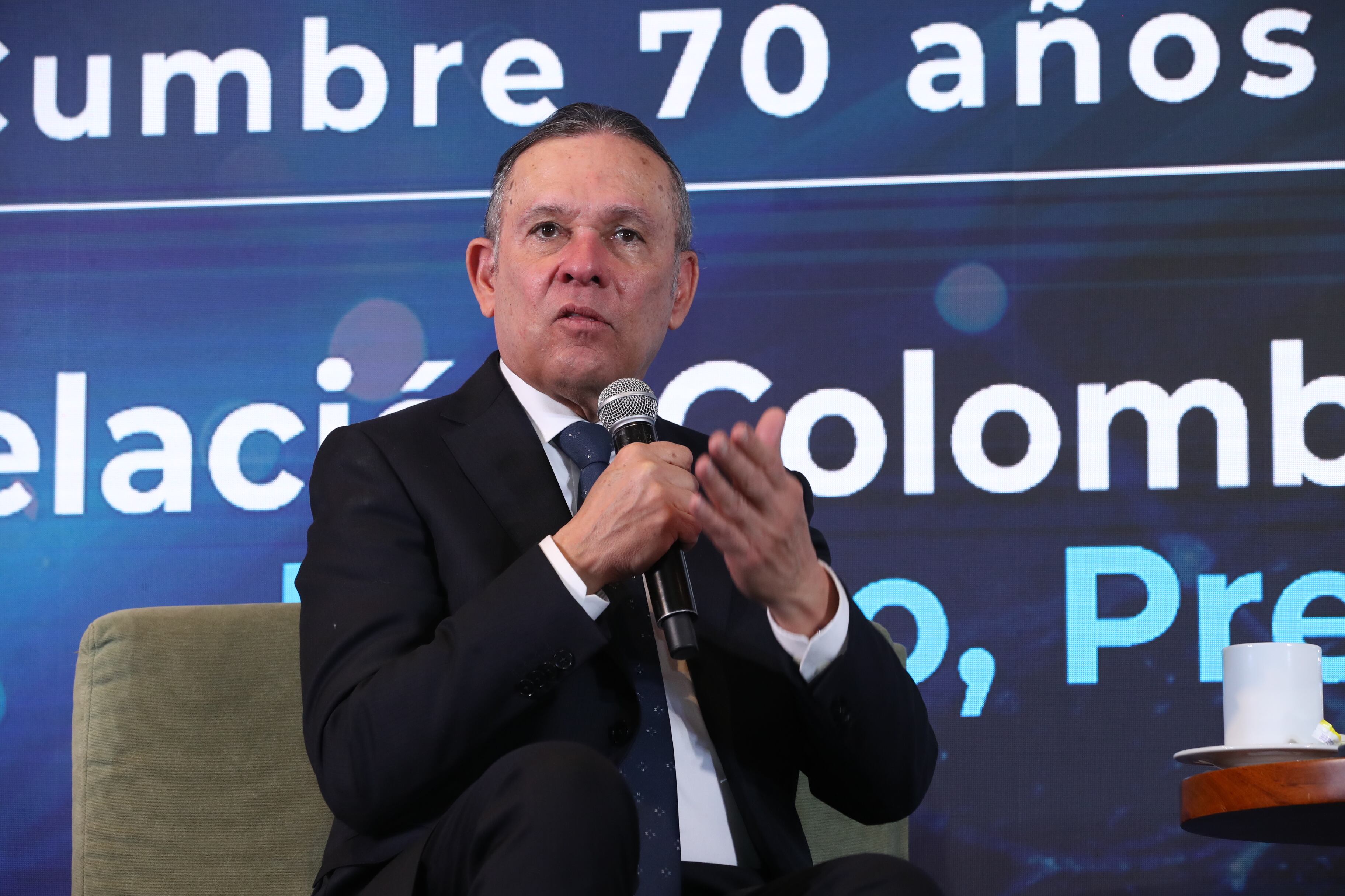 Seguridad y defensa nacional AmCham Colombia