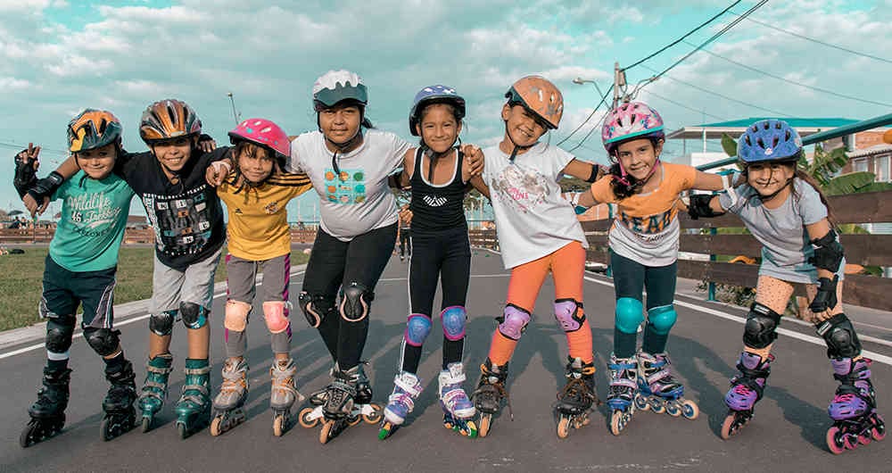 Los proyectos residenciales de Constructora Bolívar incluyen zonas verdes, canchas múltiples y ciclorrutas.