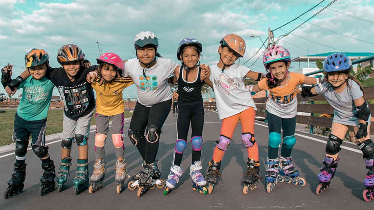 Los proyectos residenciales de Constructora Bolívar incluyen zonas verdes, canchas múltiples y ciclorrutas.