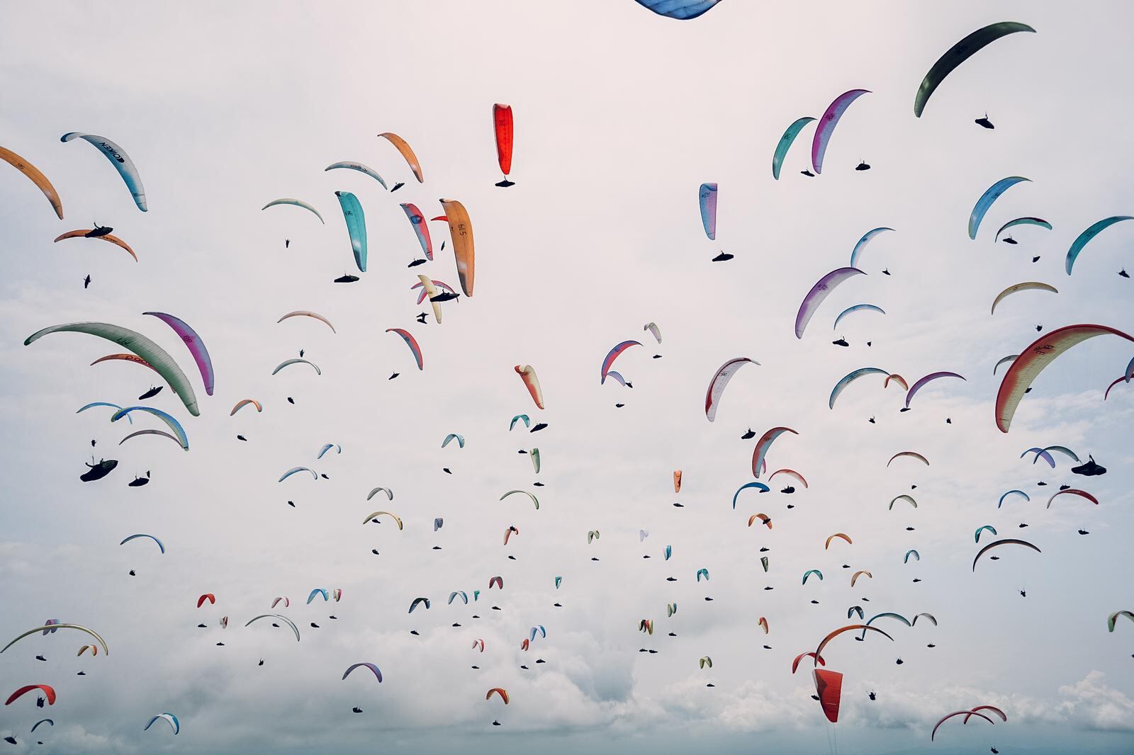 Más de 9000 visitantes tuvo la temporada de parapente en el departamento.