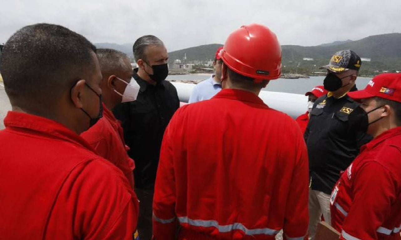 Ministro de Petróleo de Venezuela arremete contra Duque.