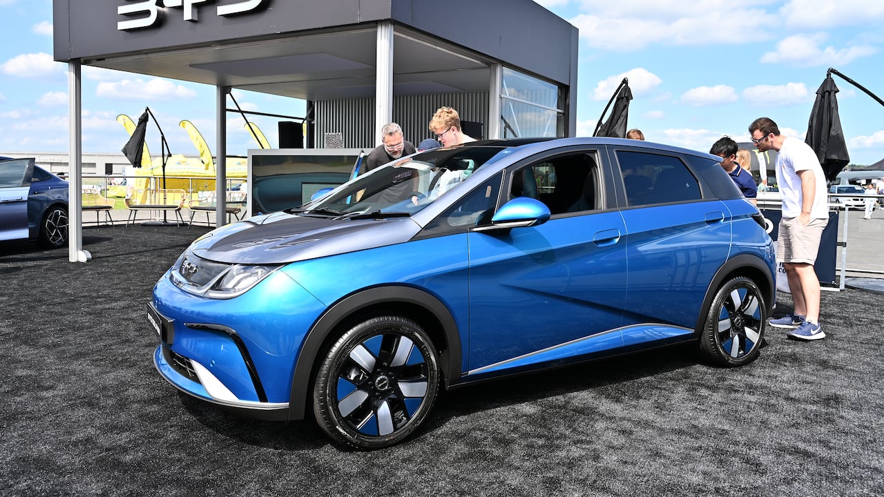 El BYD Dolphin es uno de los modelos llamados a revisión en China.