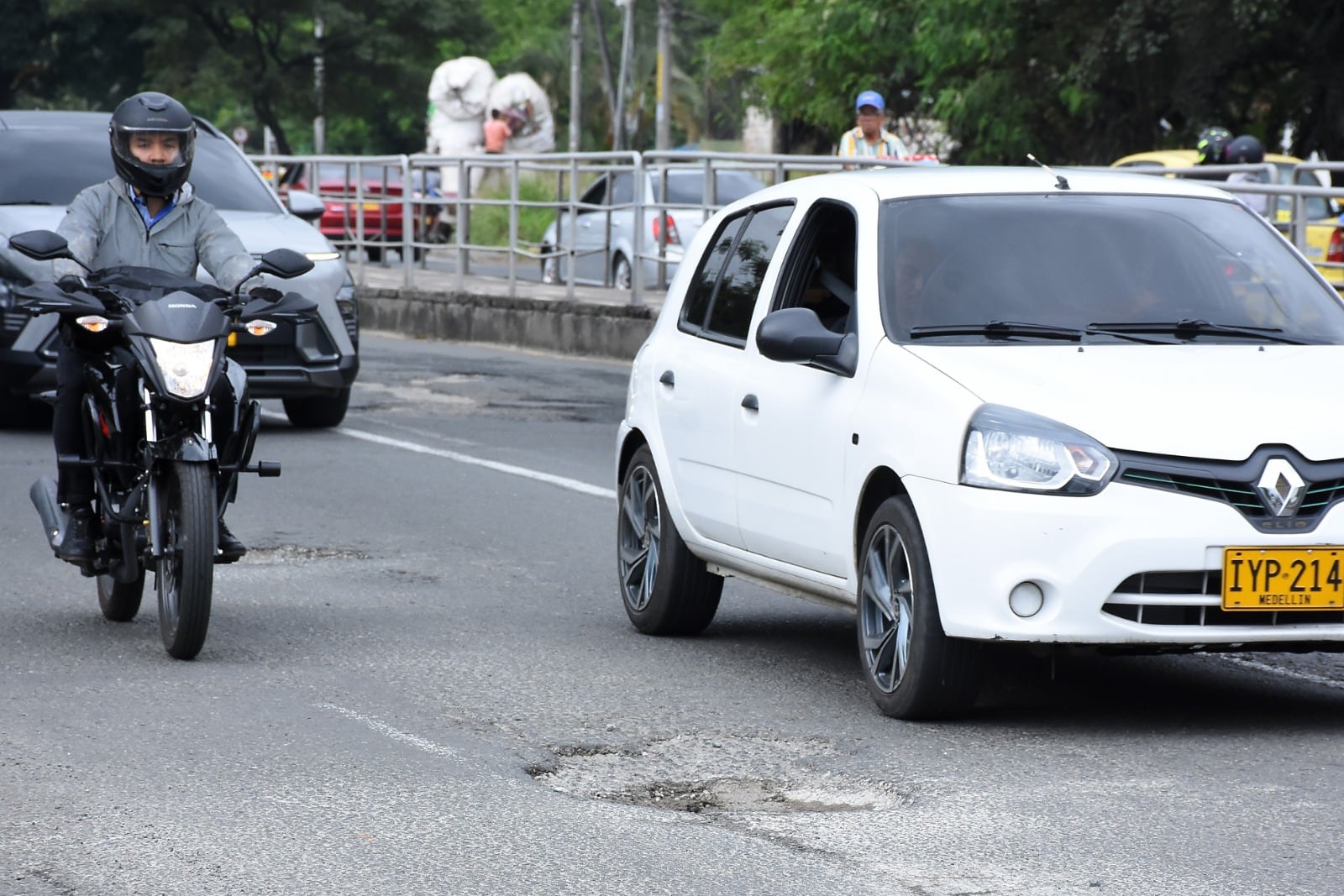 El País Denuncia, Hueco en la Simón Bolívar al frente de la Escombrera