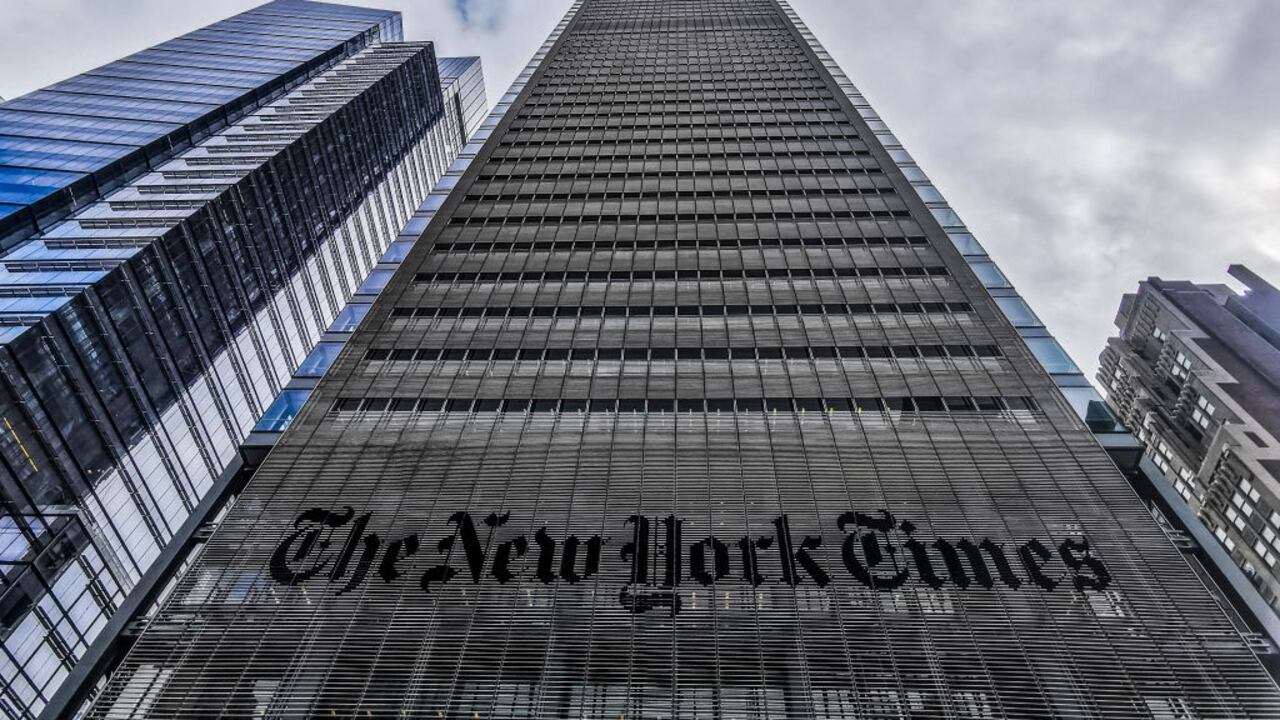 The New York Times atraviesa una oleada de críticas por presunto sesgo en el cubrimiento de temas LGBTI.