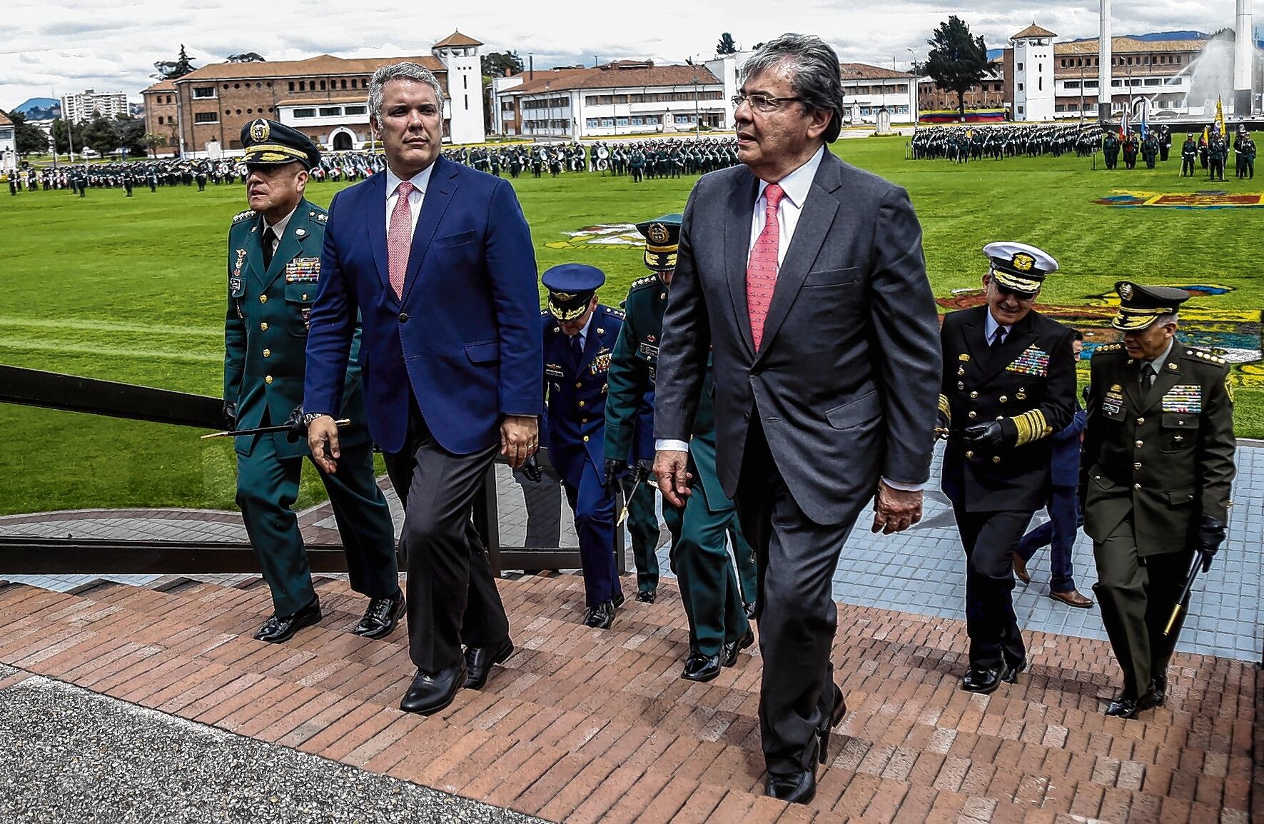 Expresidente Iván Duque y el exministro de la Defensa, Carlos Holmes Trujillo.