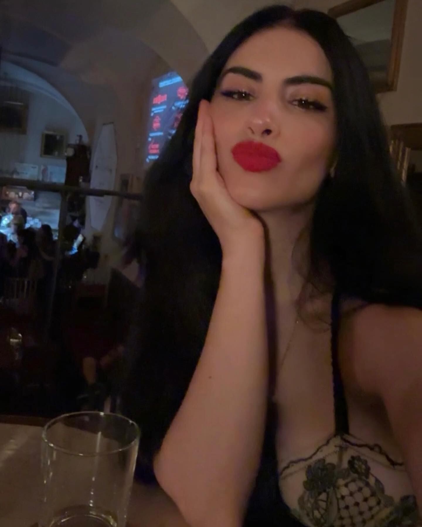 Jéssica Cediel es una de las mujeres más populares en la farándula colombiana.