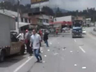 Accidente vía Girardot