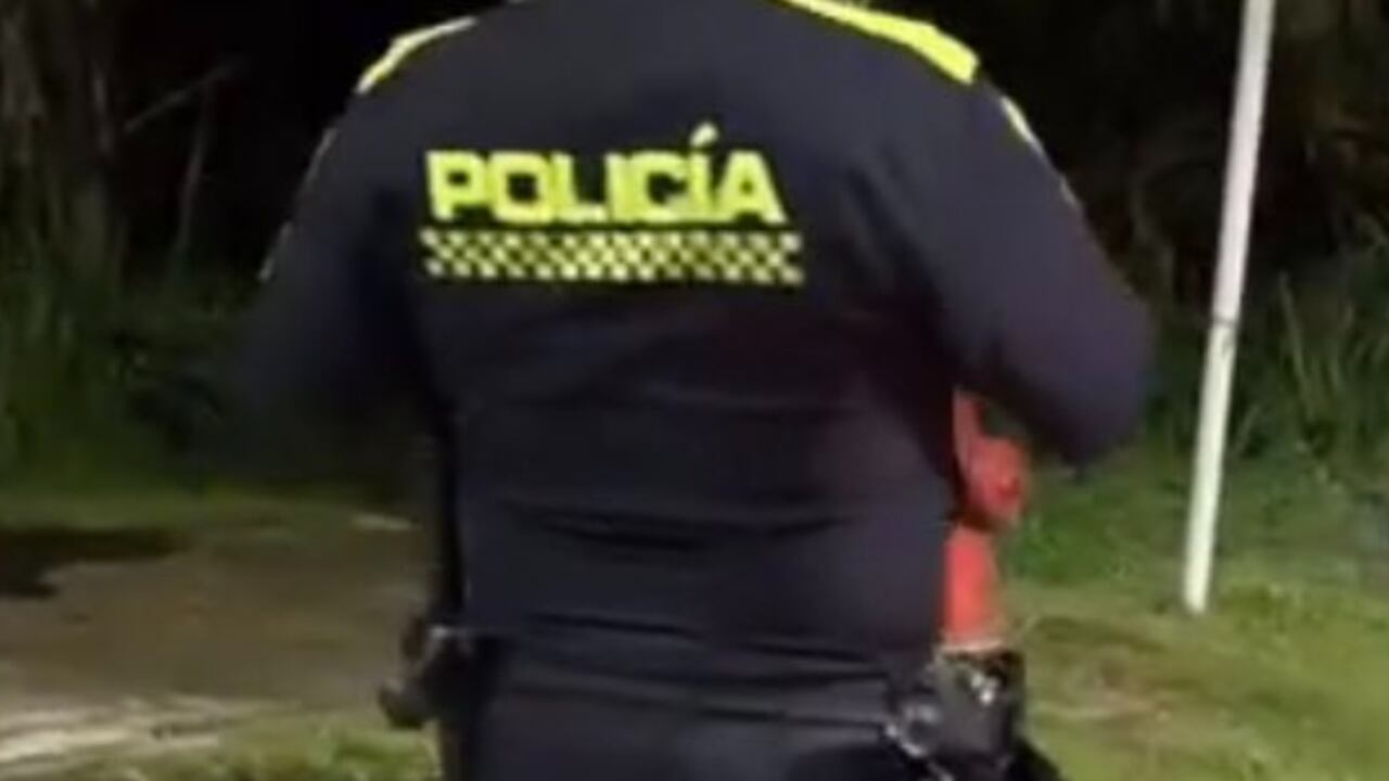 La Policía Metropolitana del Valle de Aburrá hizo presencia en el sitio.