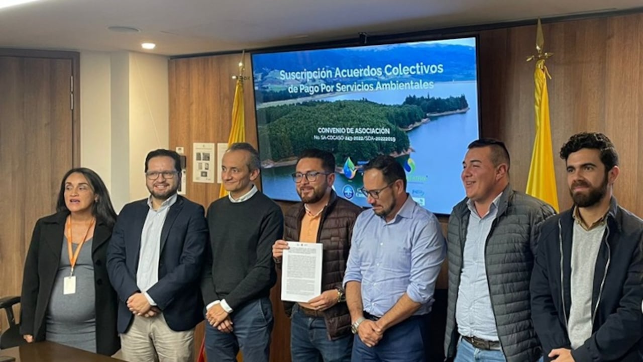 Firma del acuerdo de pagos por servicios ambientales por cerca de 50 hectáreas Para la regulación hídrica en Fómeque y Sesquilé.