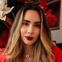 Mari Manotas presume sus curvas