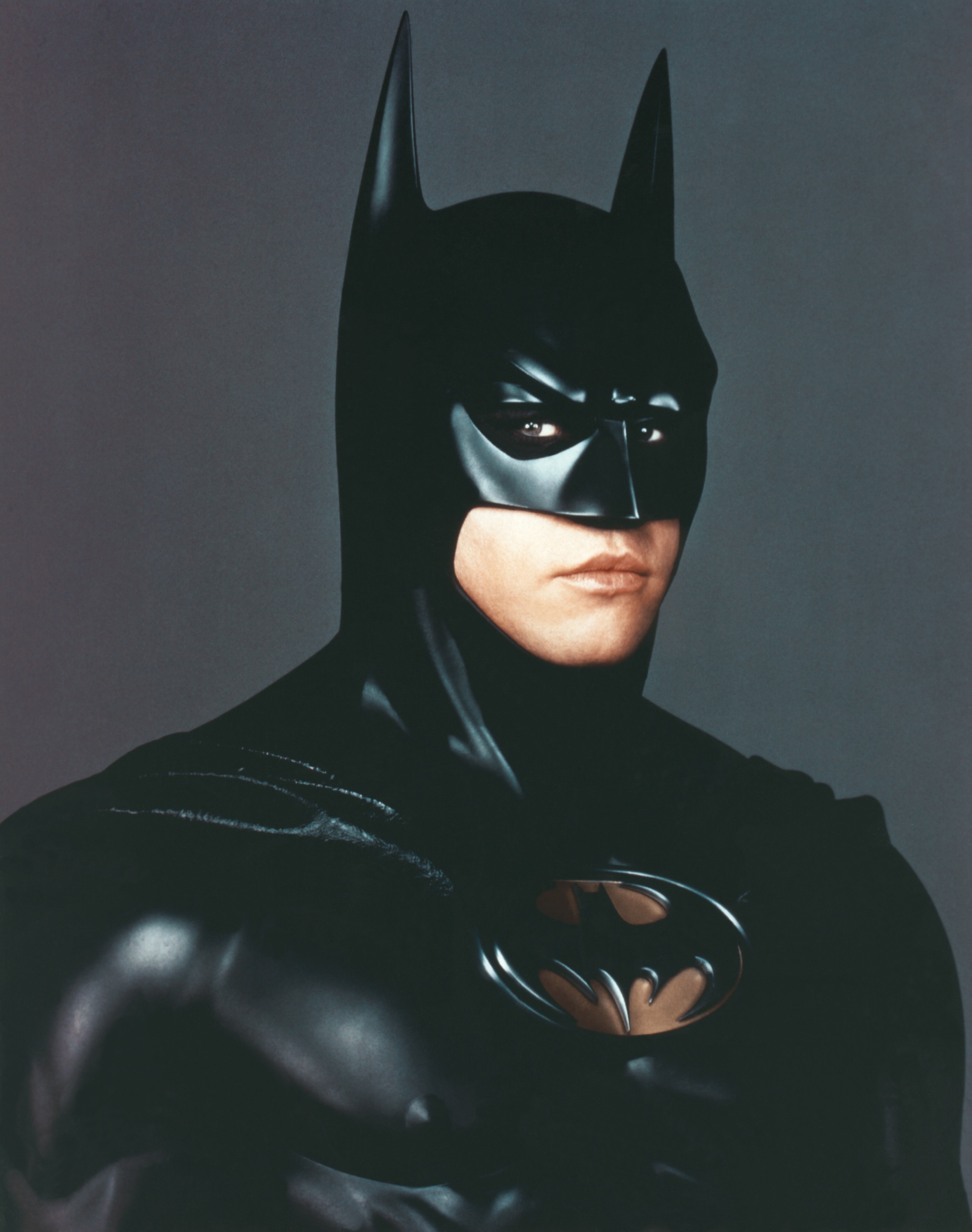 El actor estadounidense Val Kilmer en el rodaje de Batman Forever, dirigida por Joel Schumacher. (Foto de Warner Bros. Pictures/Sunset Boulevard/Corbis vía Getty Images)