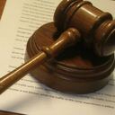 6. Para el divorcio: Este puede ser útil tanto para ellas como para ellos. Hoy en día son más los registros de las separaciones que los de matrimonios, así que siempre debe ser útil estar preparado para estas situaciones. Lo que puede llegar a costar un abogado, el precio de los trámites legales y demás factores, pueden llegar a causar un hoyo más grande en su presupuesto.