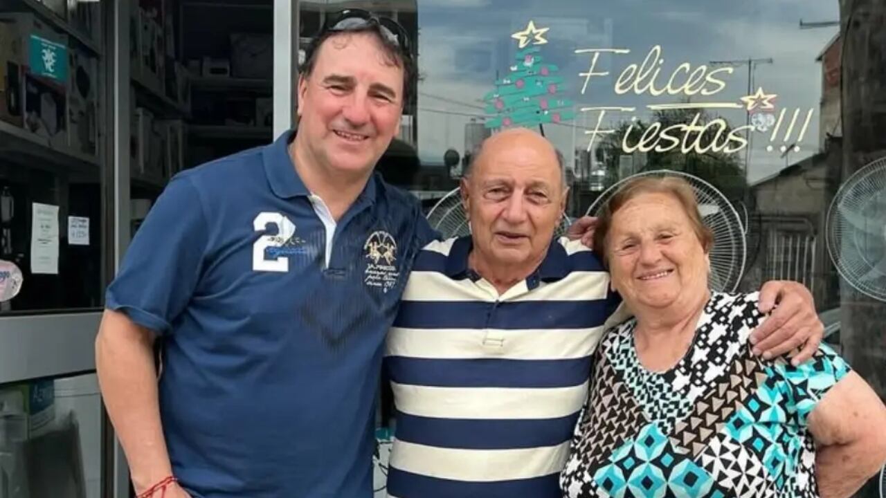 Esta fue la foto que el estratega le regaló a su gran amigo y que siempre lo llena de sentimiento.