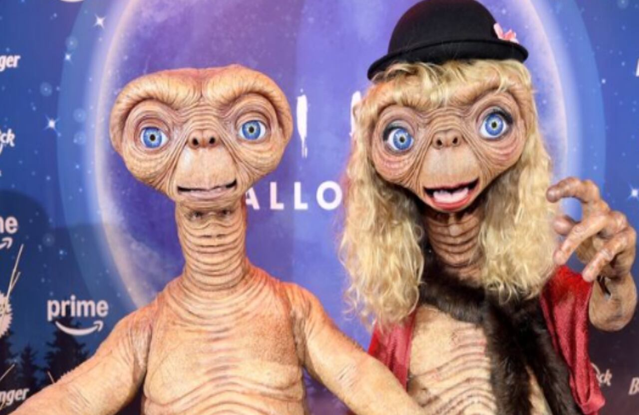 La reconocida modelo explotó as redes sociales al recordar el querido personaje de 1982.