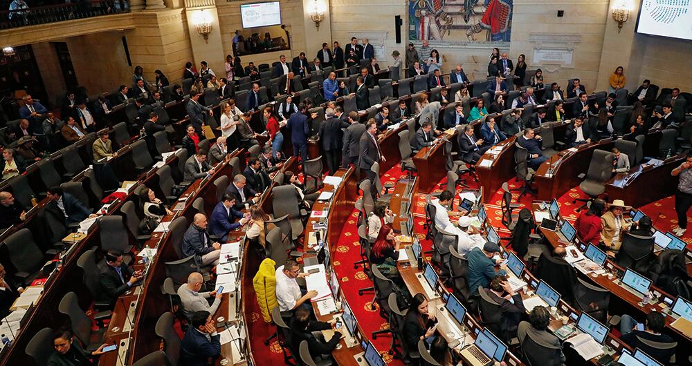 Las dudas que generan las reformas han influido en la reducción de la inversión y del gasto del consumidor.