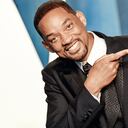 Diez minutos después de la cachetada, Will Smith volvió al escenario para recibir el premio a mejor actor. Aunque en el momento la audiencia lo ovacionó, muchos lo criticaron luego por esa reacción inesperada.