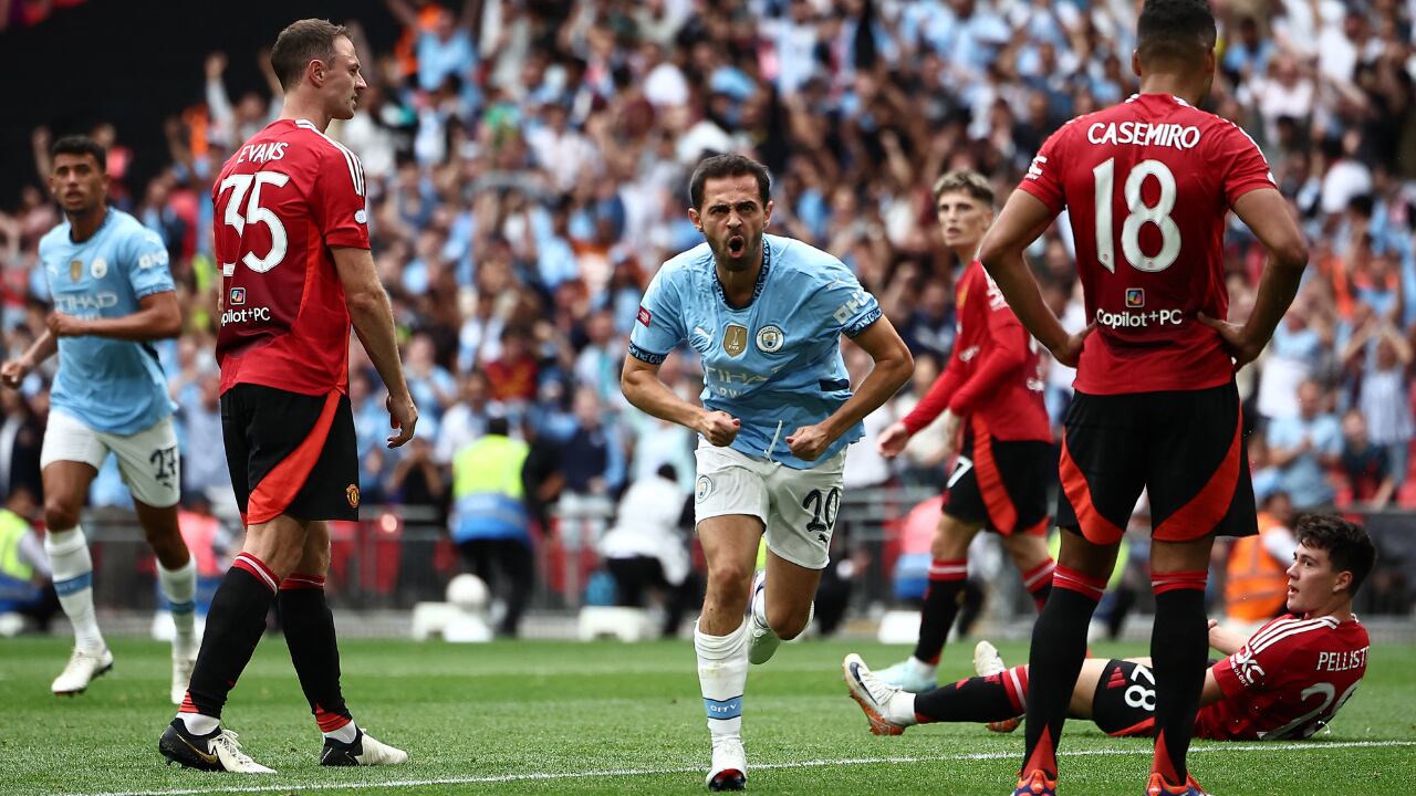 Manchester City ganó al Manchester United la Community Shield.