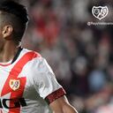 Con un regate a Gerard Piqué, Falcao definió al segundo palo para el 1-0