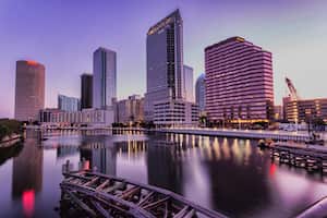 Una urbe en Florida ha sido reconocida como la ciudad más deseada para vivir en Estados Unidos, según Clever Real Estate. Su alta calificación se debe a su clima tropical, belleza natural y un entorno que fomenta un alto nivel de vida.