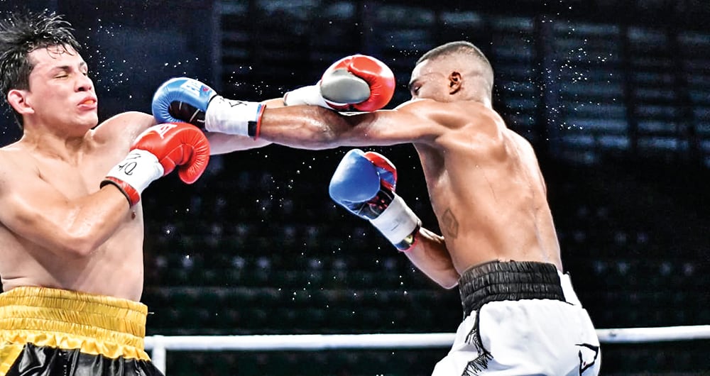   Luis Quiñones se enfrentó a José Muñoz por el título del peso wélter junior. Tras desplomarse en el octavo round, perdió la vida.