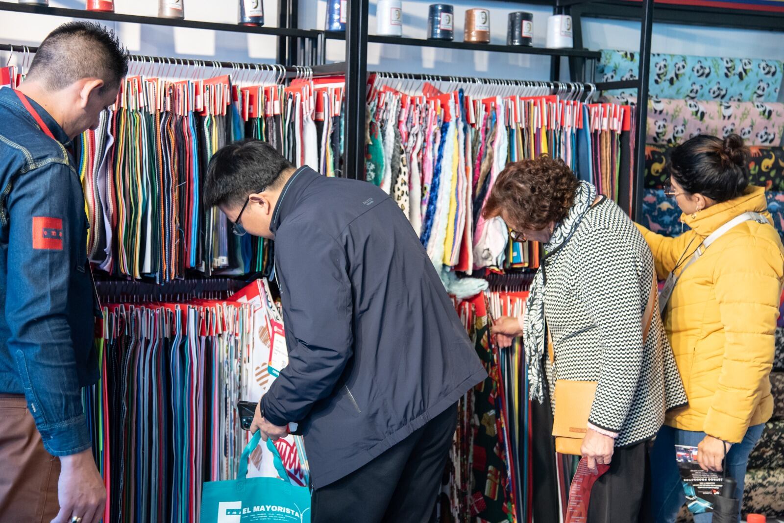 En el evento que se realizará en Corferias, estarán presentes empresas fabricantes e importadores de telas, maquinaria textil, insumos y accesorios para la confección.