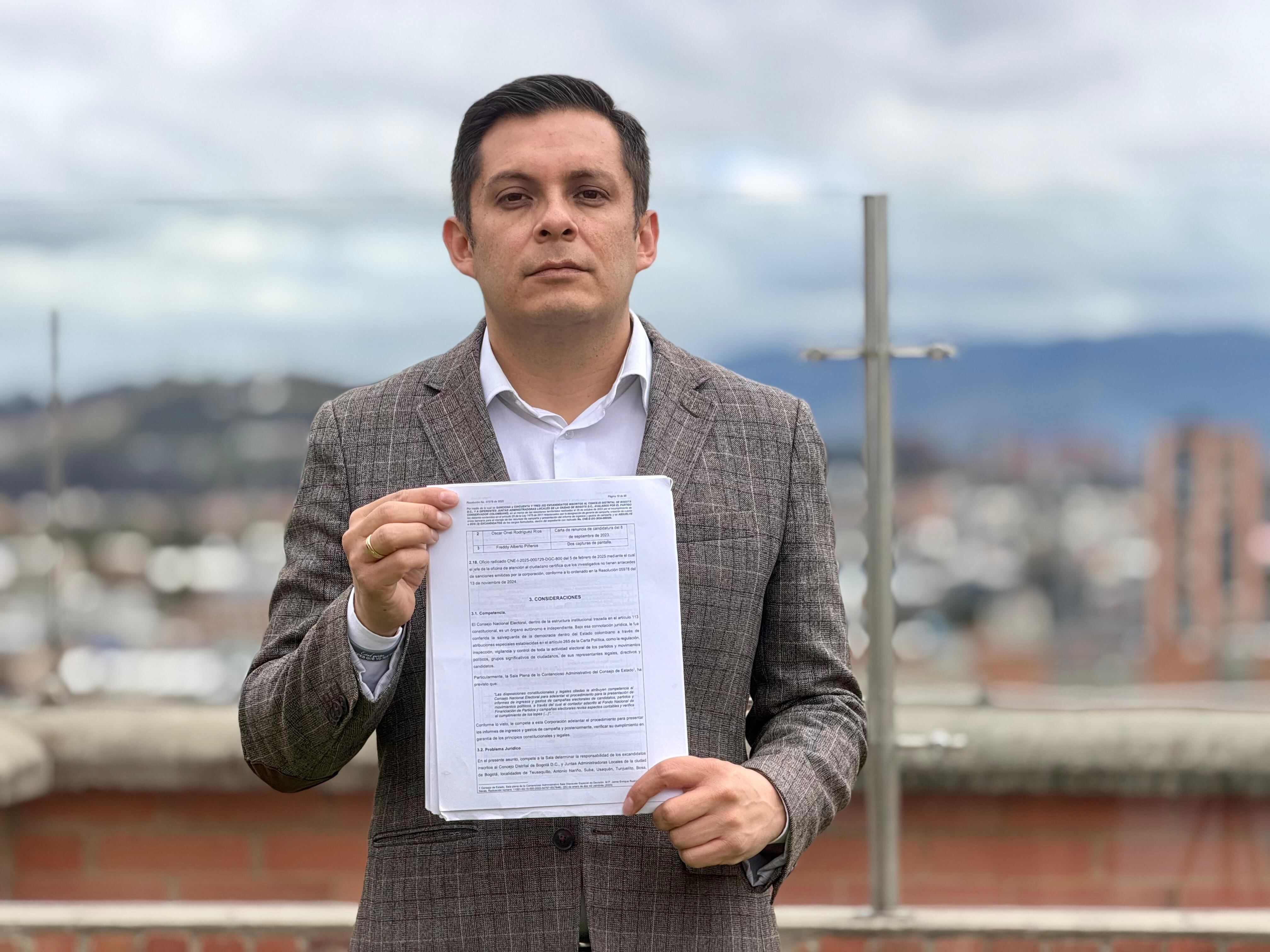 El abogado David Cote Rodríguez presentó la queja disciplinaria en la Procuraduría General de la Nación.