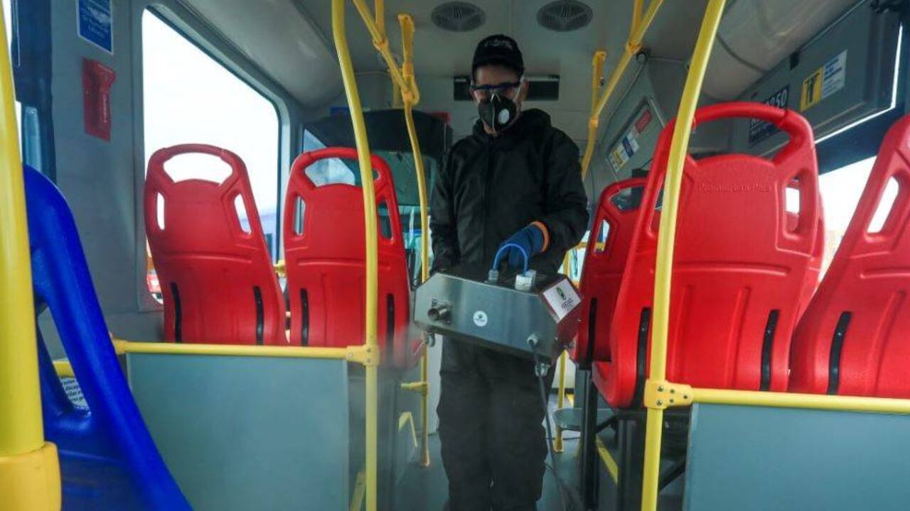 Los sistemas de transporte masivo serán claves en la reactivación económica, pero no podrán funcionar al 100%. Por eso, es probable que el déficit siga aumentando.
