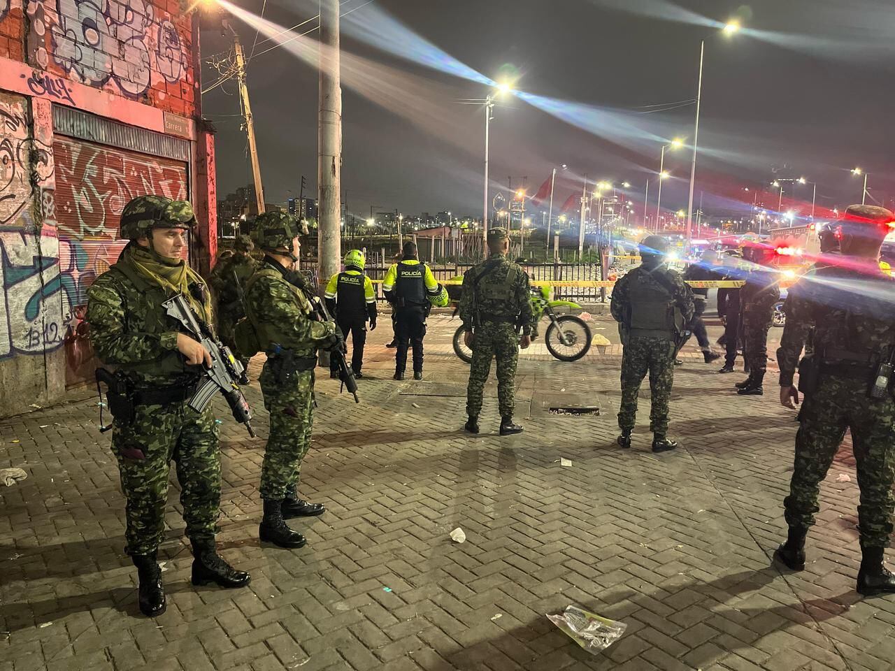 80 efectivos del Ejército Nacional apoyaron el megaoperativo del CTI en Ciudad Bolívar.