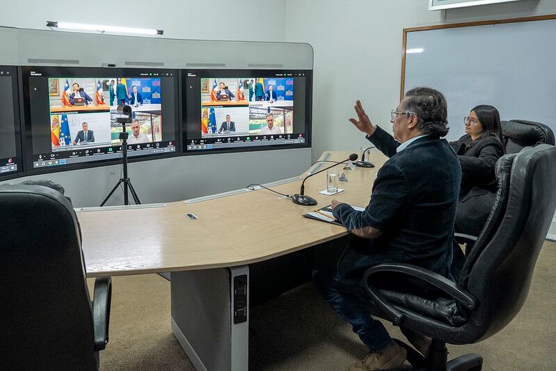 Gustavo Petro reunión virtual varios presidentes América Latina