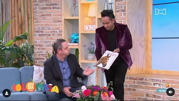 El presentador lloró al darse cuenta del regalo