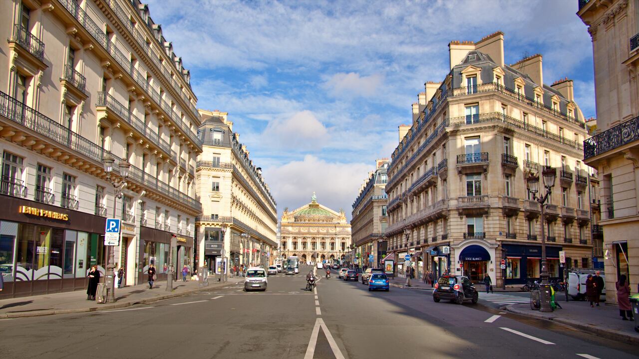 ¿Cuáles son los lugares más económicos para hospedarse en París?