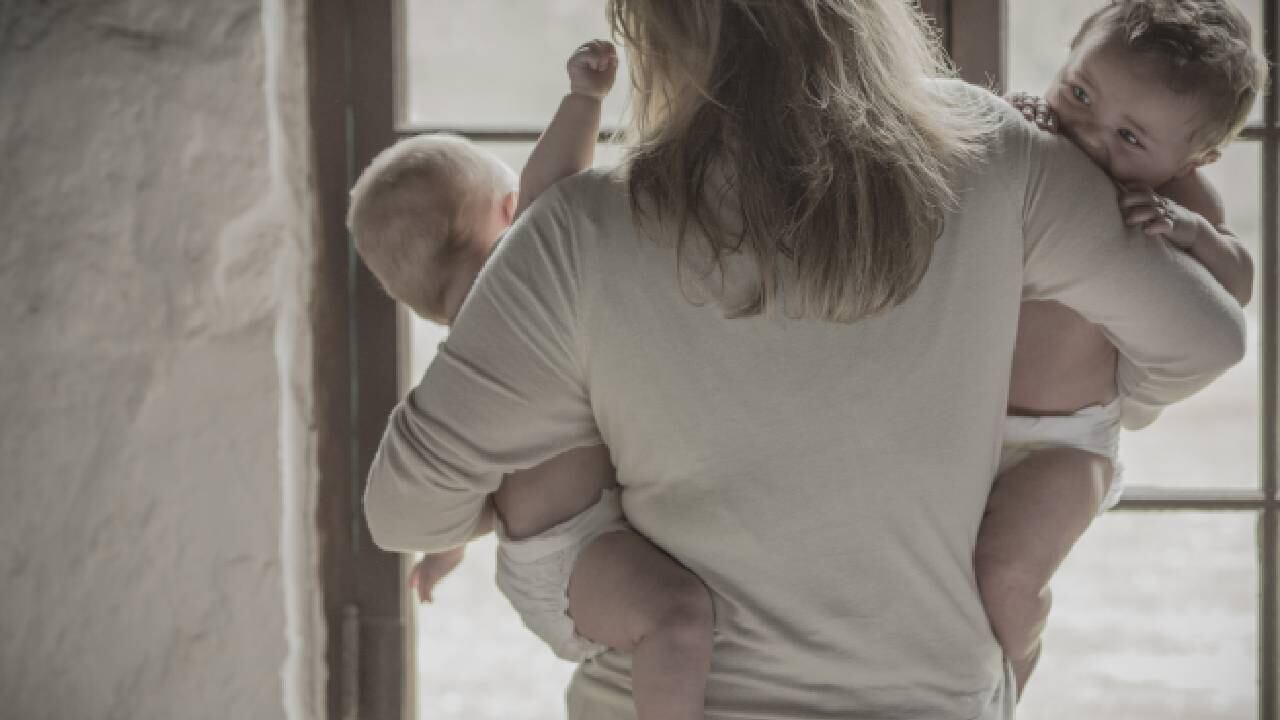 Tuvieron que pasar varios días antes de poner fin a la confusión sobre sus gemelos (imagen de referencia).