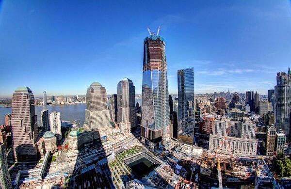 7 de octunbre de 2011. La construcción alcanzó el piso 84.