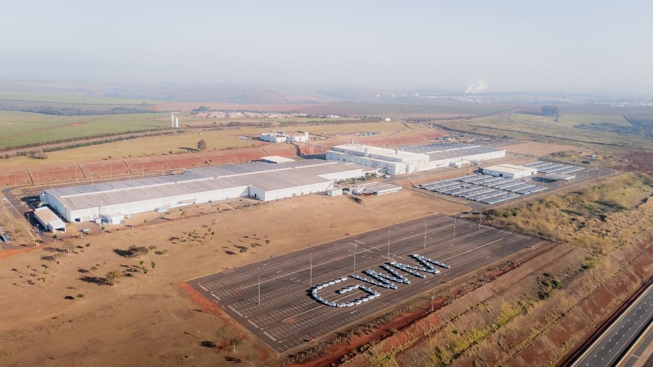 GWM inauguró su planta en Brasil, la tercera del grupo fuera de China.