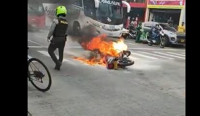El incidente se registró en pleno centro de la capital quindiana