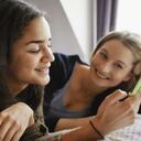 Es responsabilidad de los padres la seguridad de los niños a la hora del uso de los celulares.