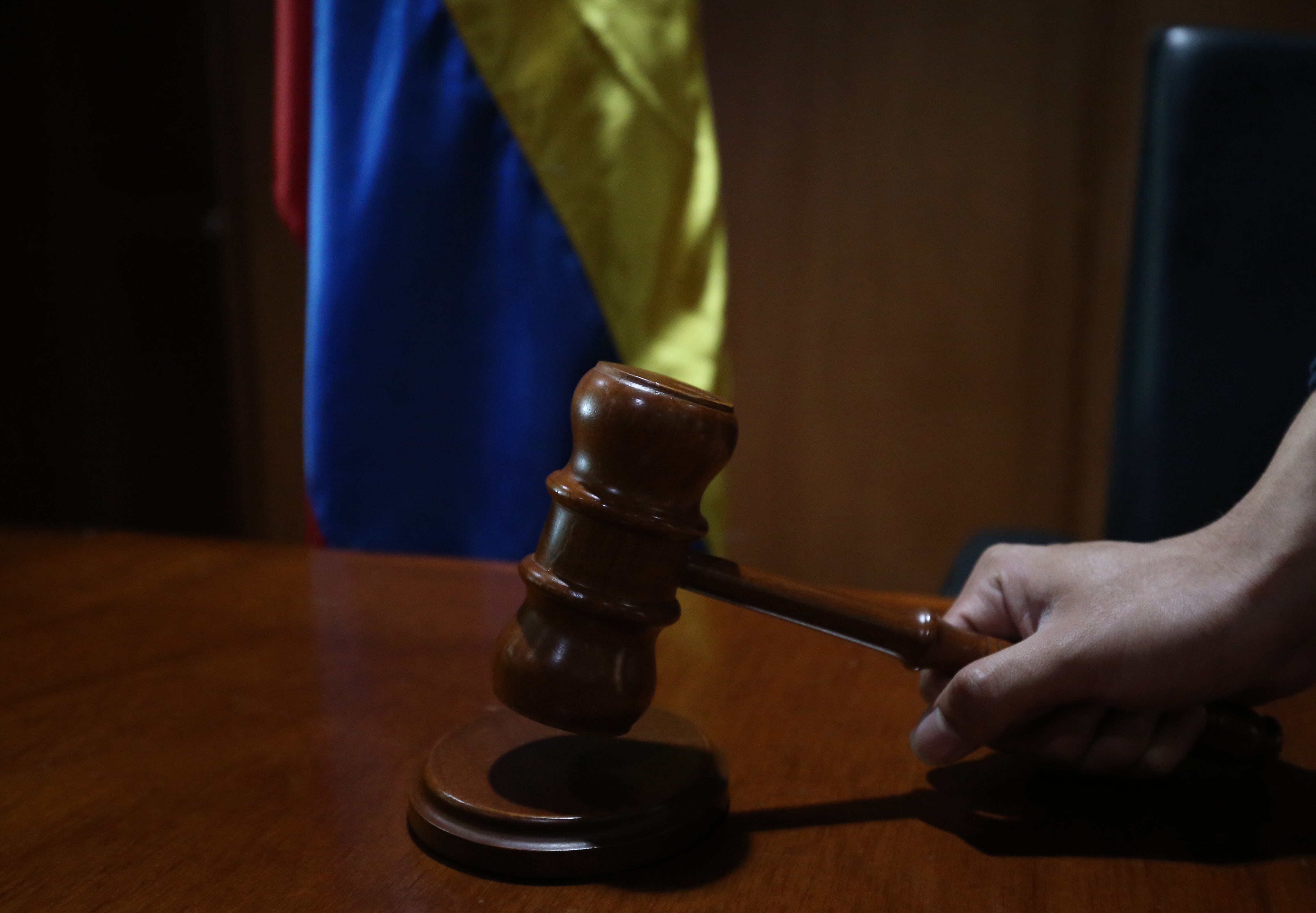 Tribunales de Cundinamarca y Bogotá  D C
martillo de juez
martillo de Corte
Mazo de Juez
sala de audiencia
Bogota junio 25 del 2024
Foto Guillermo Torres Reina / Semana