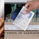 Denuncian que candidato estaría ofreciendo libras de carne a cambio de votos en Medellín.