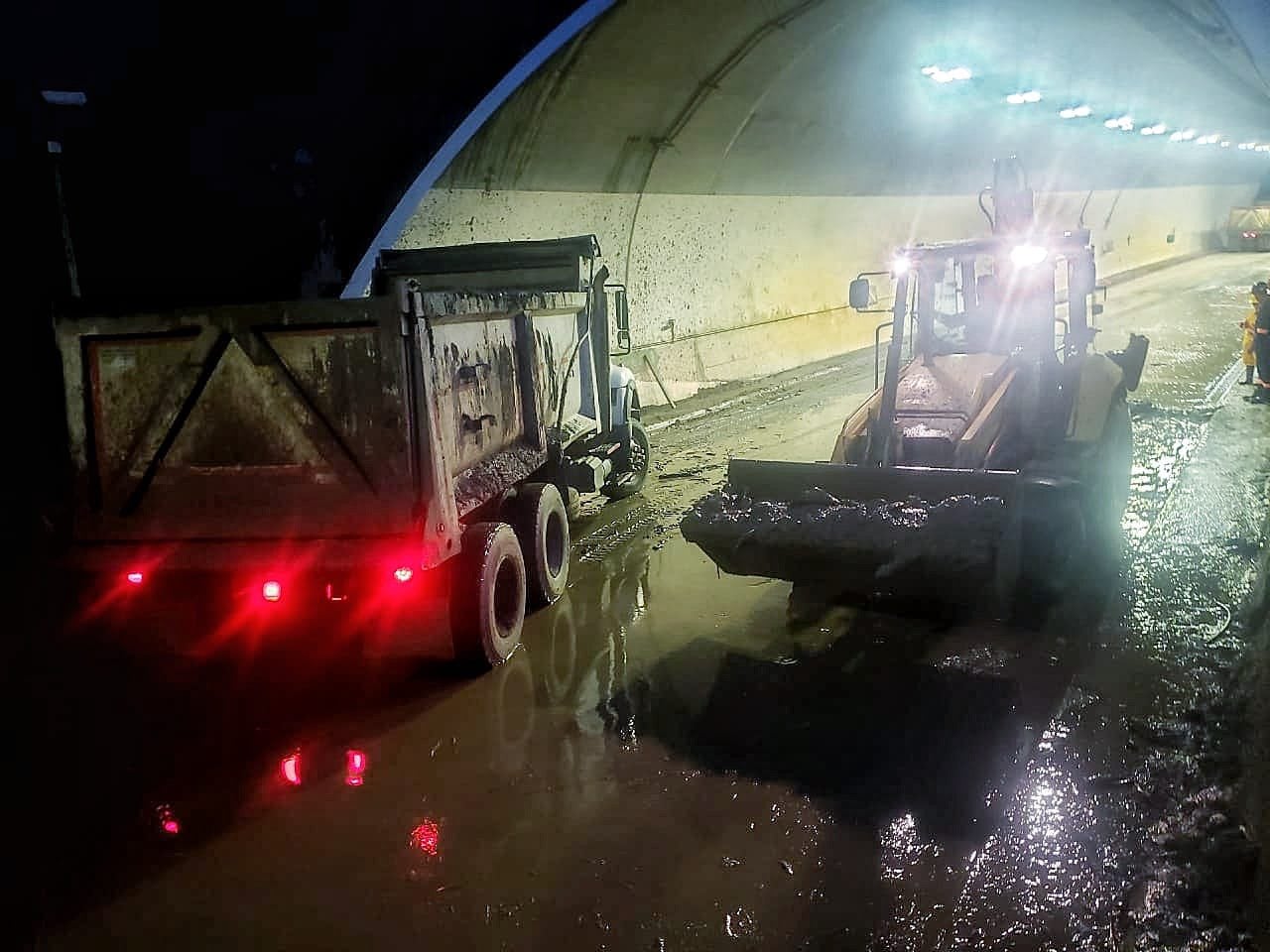 Invías recomienda consultar el estado de las vías en la línea gratuita #767.