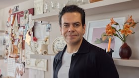 El diseñador Juan Pablo Socarrás sorprenderá en Colombiamoda 2026 con 'Matilde', una colección que rinde homenaje a la legendaria cantante de cumbia Matilde Díaz.