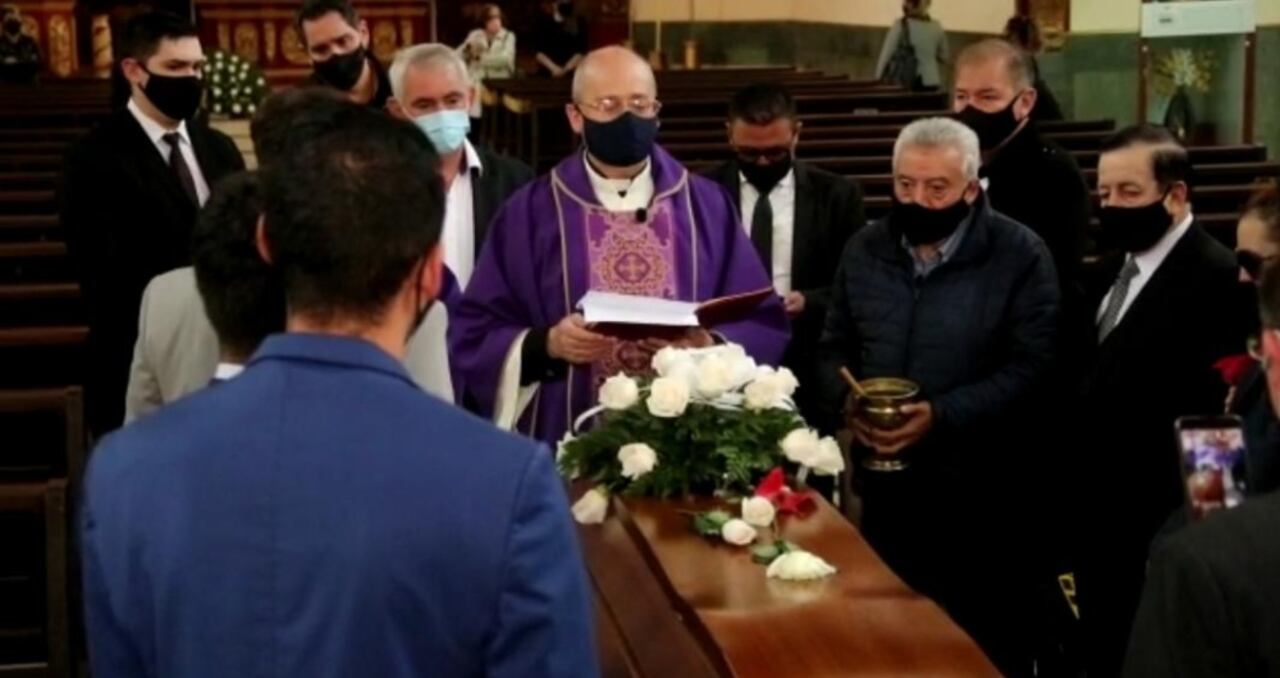 Familiares y amigos despiden a Javier Ordóñez