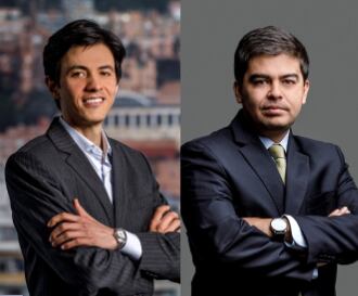 Camilo Pérez, del Banco de Bogotá, y César Pabón, de Corficolombiana; analistas económicos.