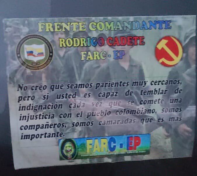 Los panfletos entregados por las disidencias.