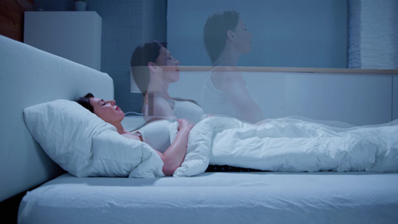 Soñar trabajando o en el trabajo en ocasiones puede significar dificultades.