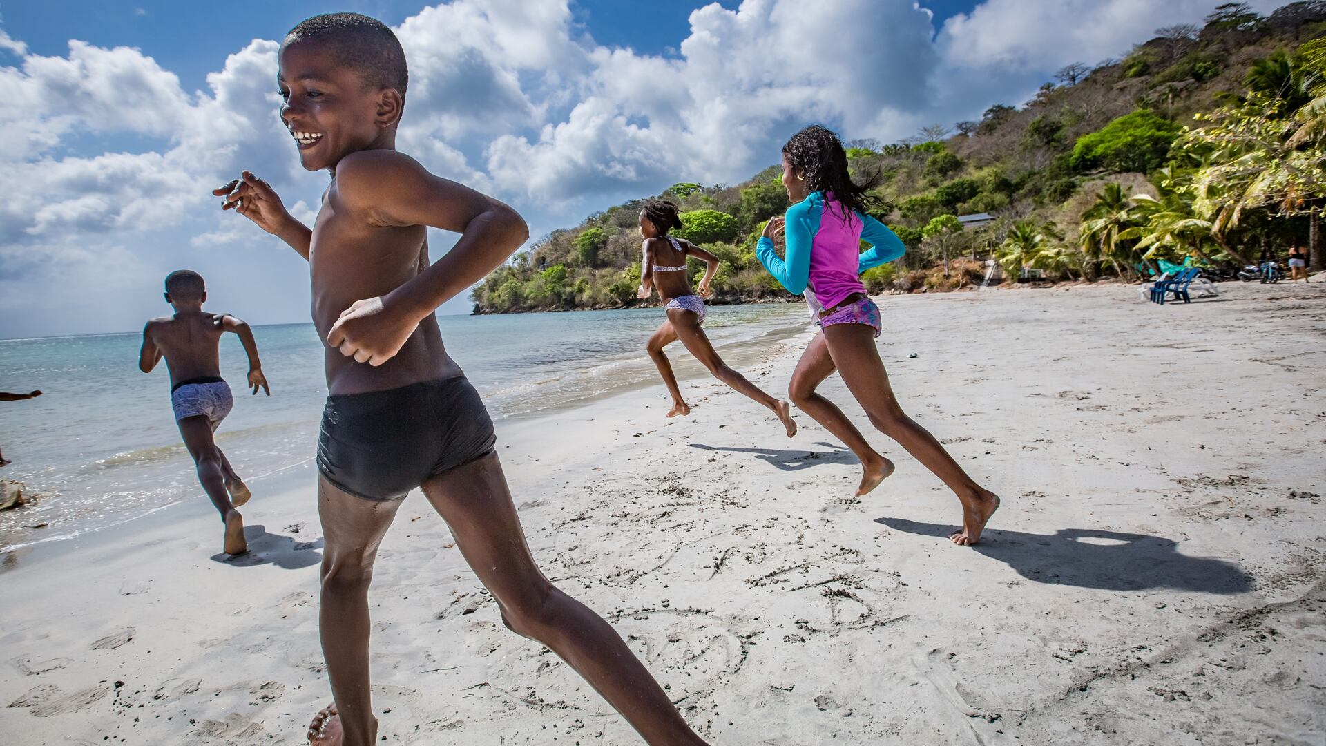 En la región Caribe, después de meses de dolor, vuelve a sentirse su optimismo y alegría.