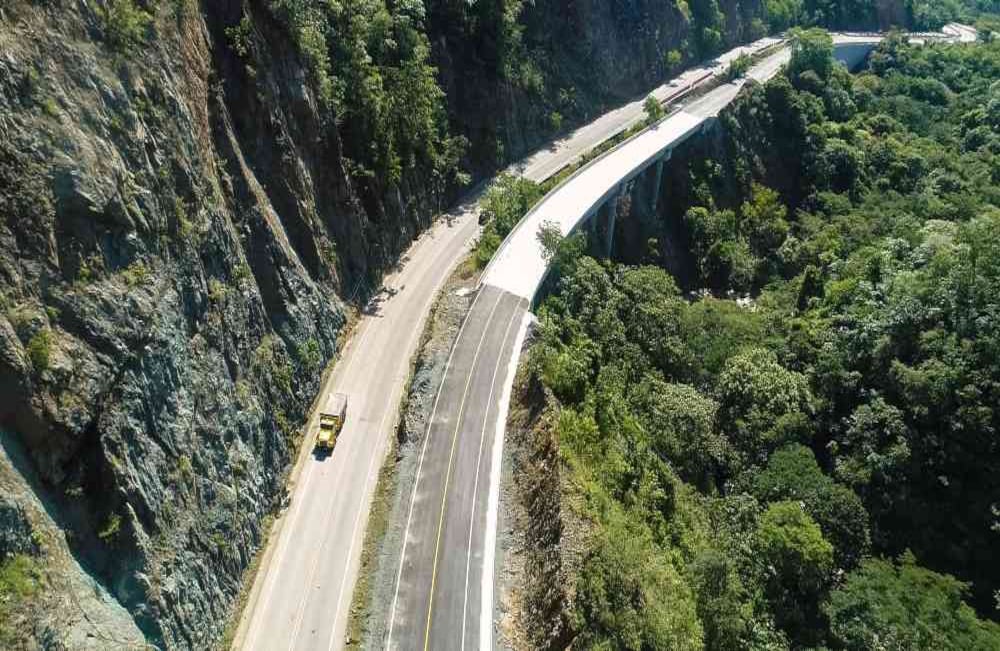 Ee tiempo de viaje entre la capital antioqueña y el occidente de Antioquia, que hoy es de 1 hora 20 minutos, pasará a ser de solo 35 minutos. Foto: Mintransporte